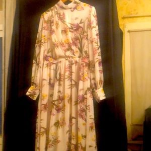 Floral dress with slight draping tea length lining